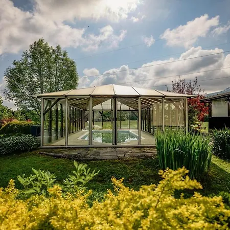 Pod Radhostem Вилла *