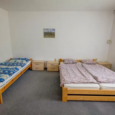 Pod Radhostem Трояновице