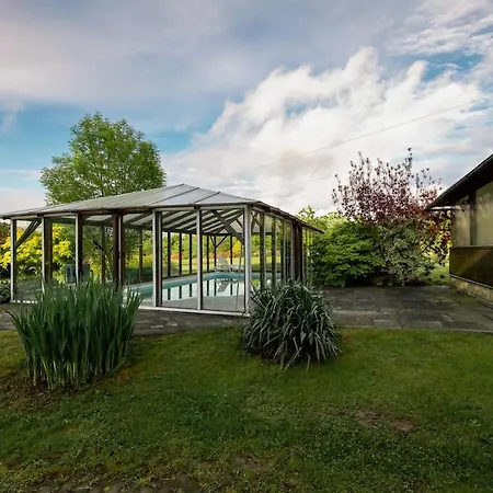 Pod Radhostem Трояновице